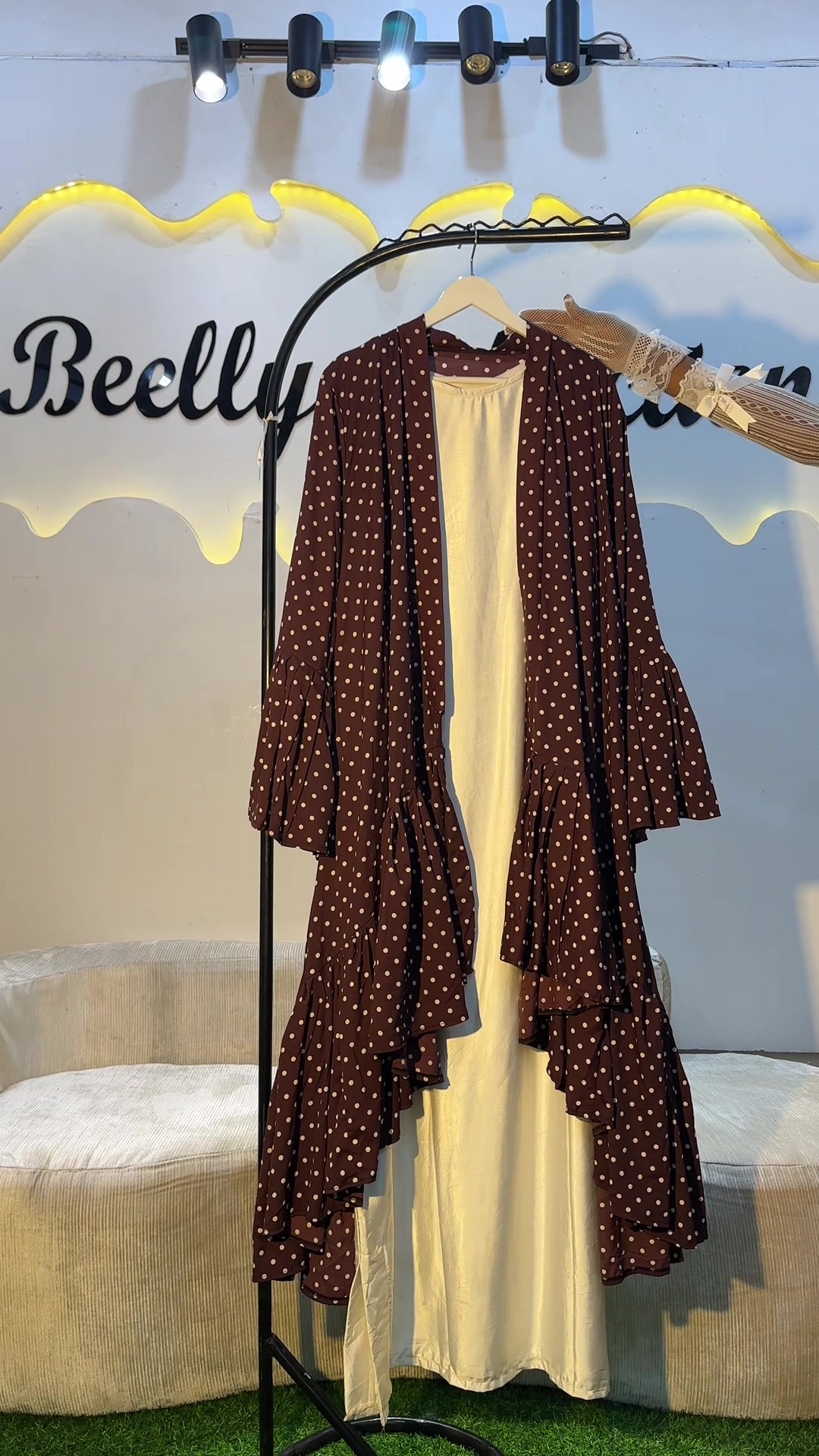 @BEELLY COLLECTION