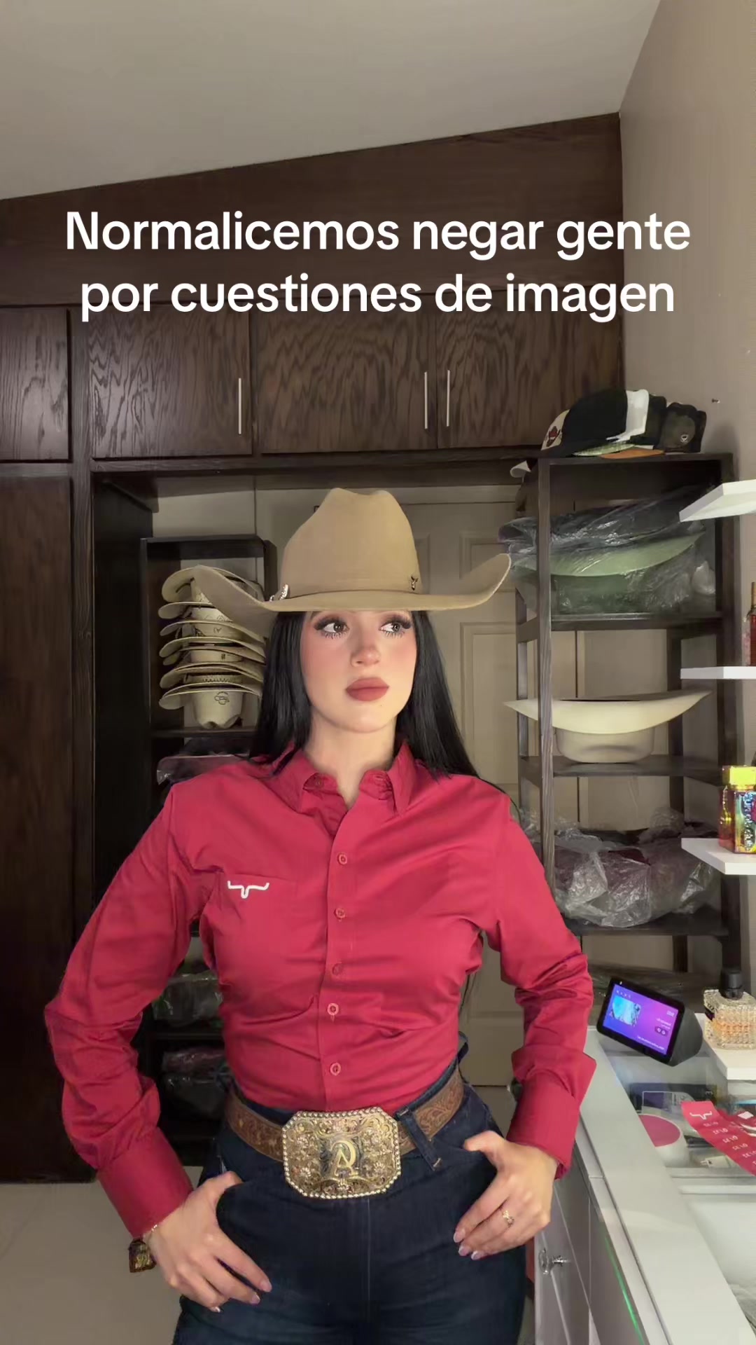 @𝑁𝑎𝑡𝑎𝑙𝑖𝑒
