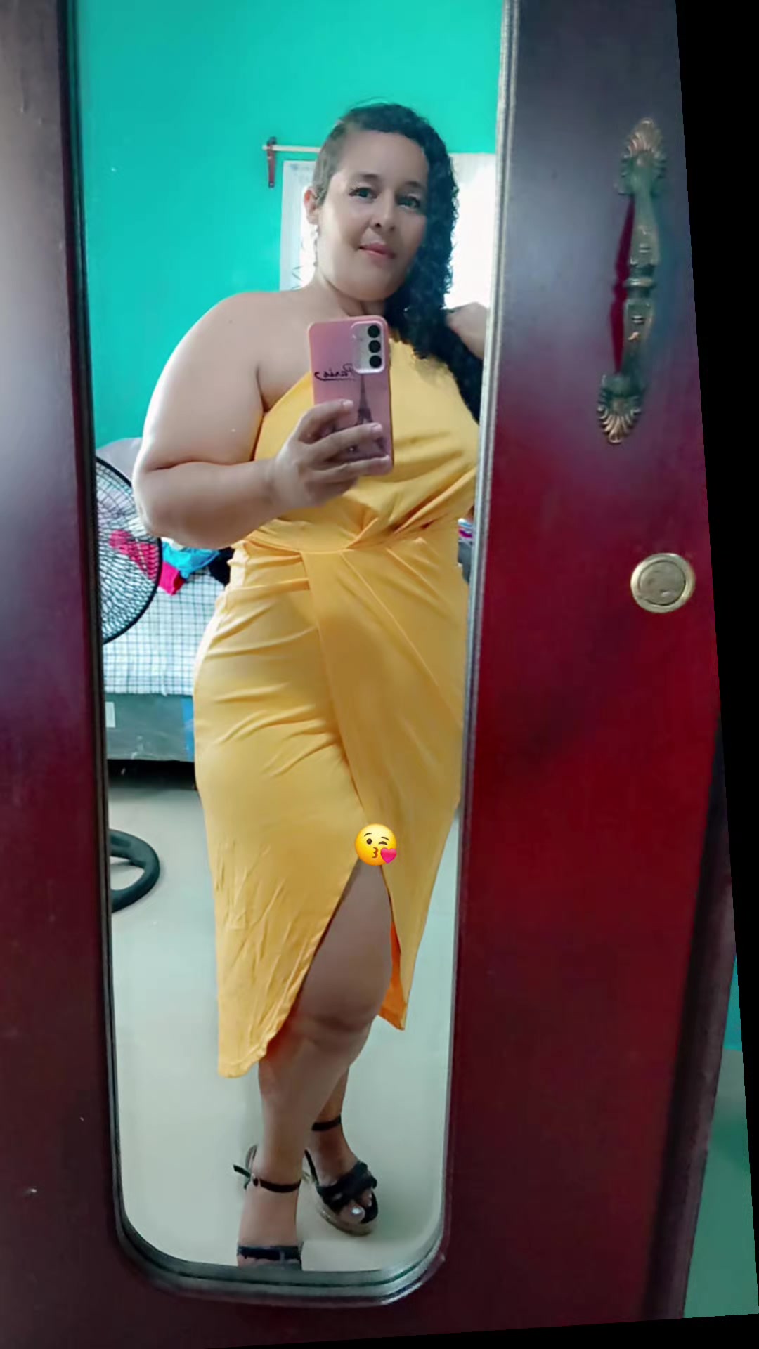 @Debora🥰