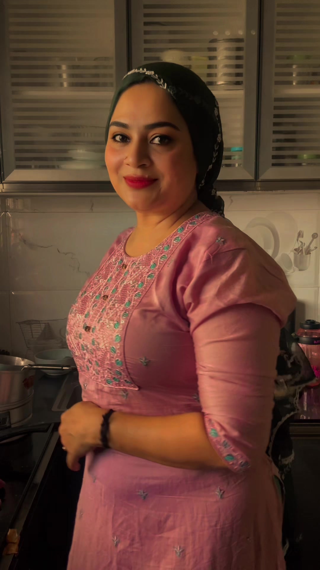 @പോന്നു മിന്നു