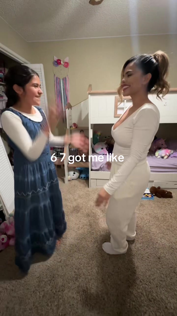 @Hillerstoneee