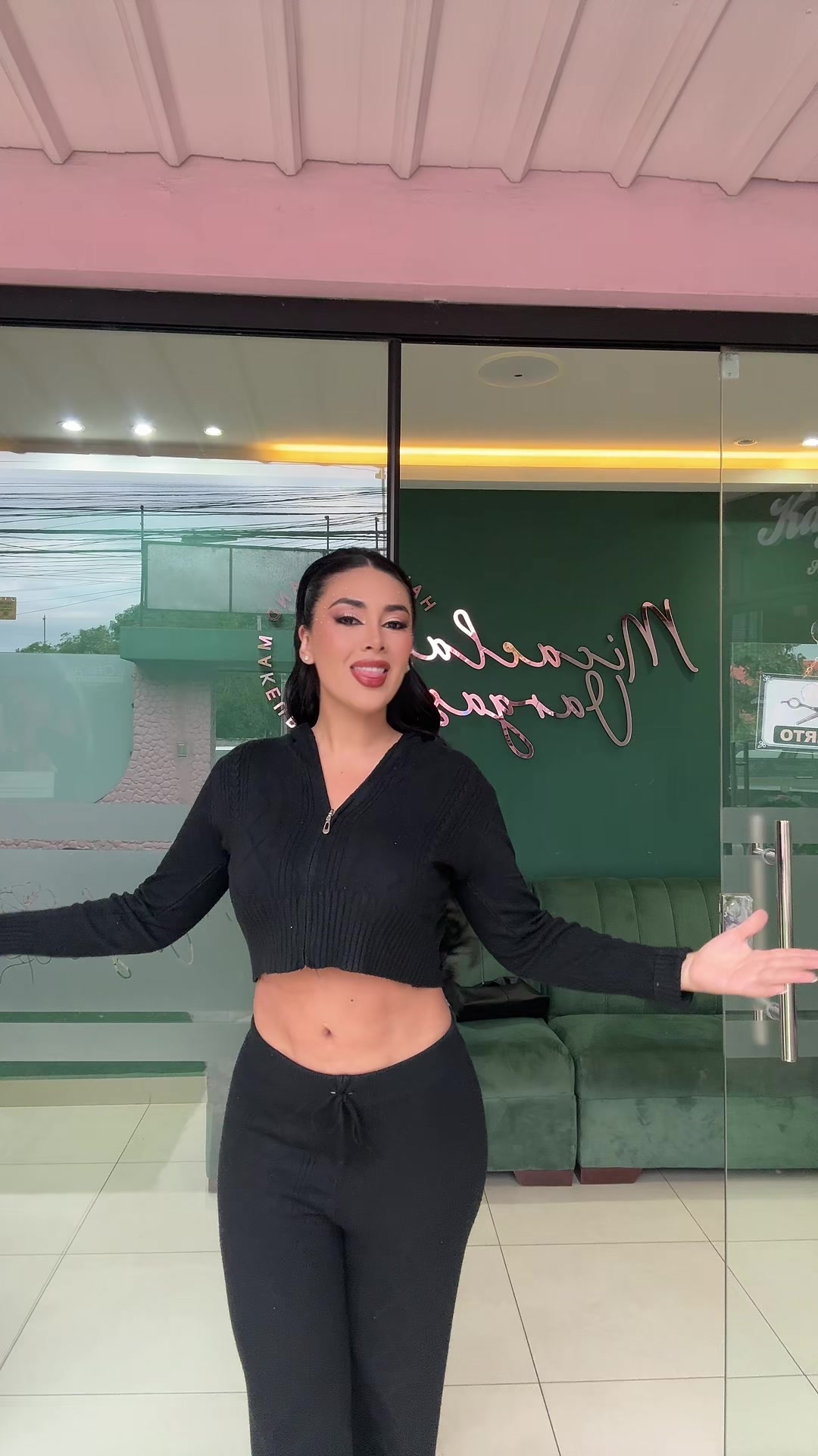 @Luna Maldonado Ayala