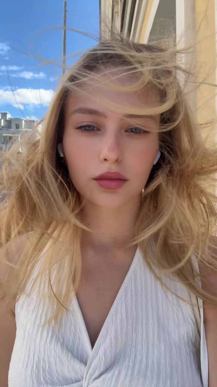 @Виктория