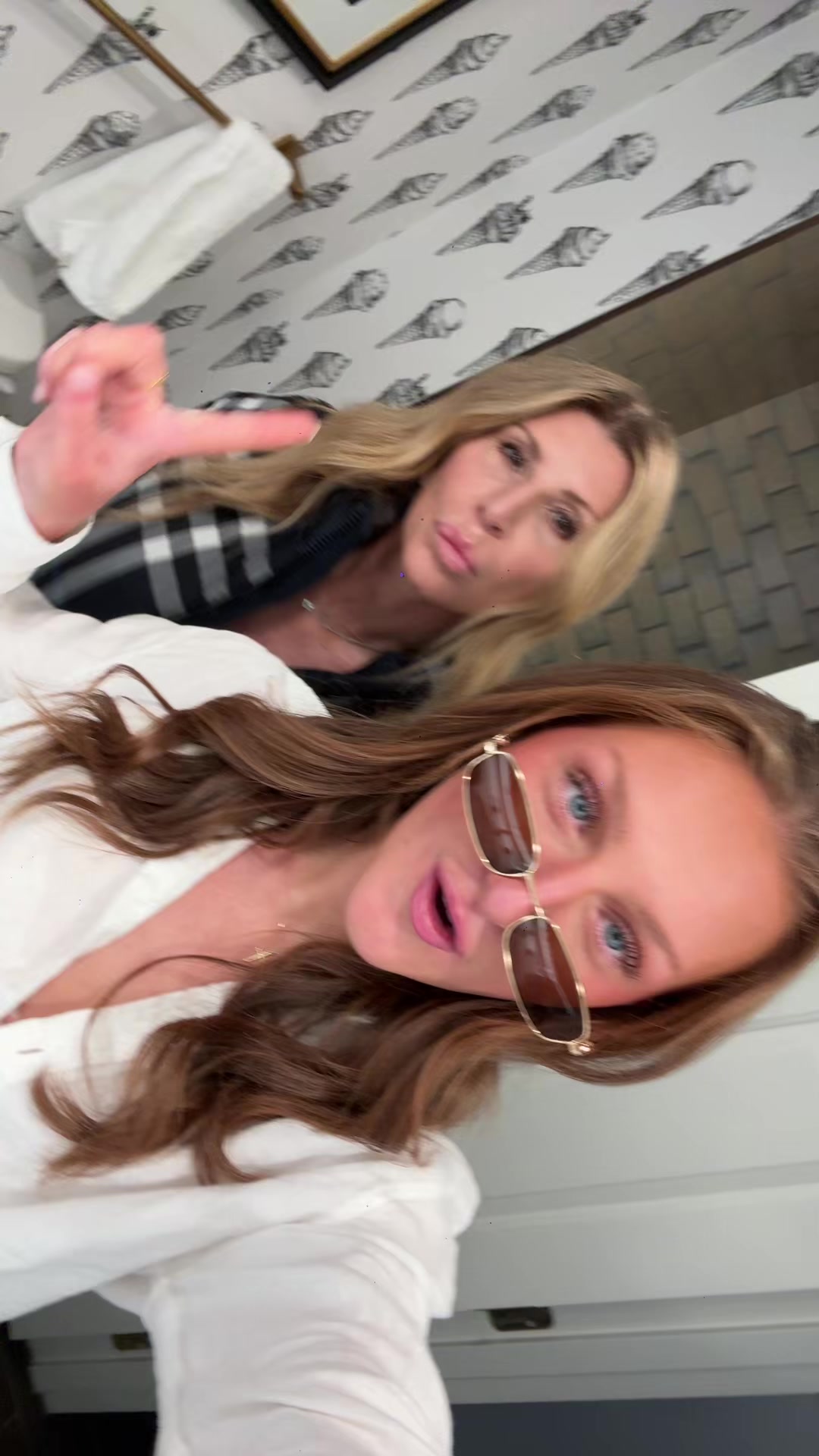 @Sophia