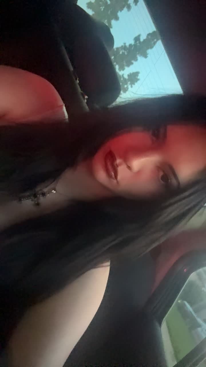 @Annette ๐ธ๐