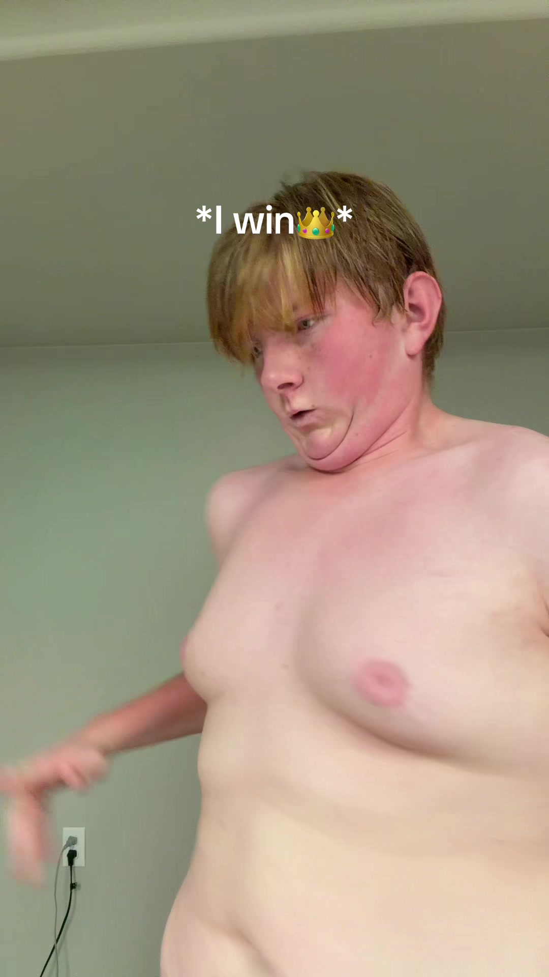 @FreakyAhCousin