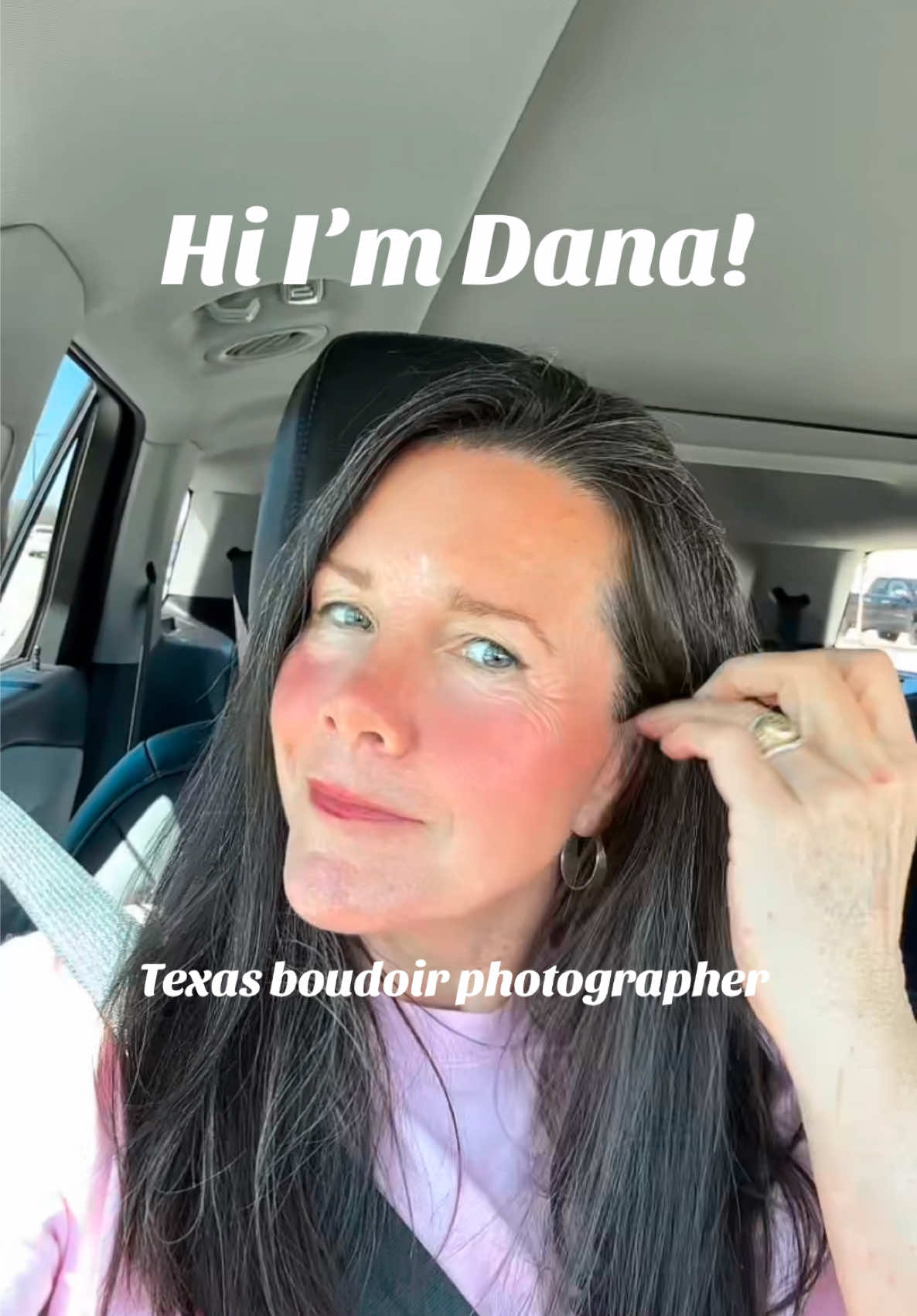 @Dana | Boudoir photographer