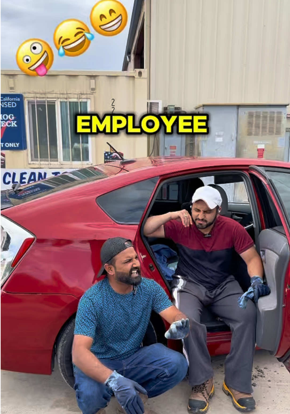 @Hilarious_zain