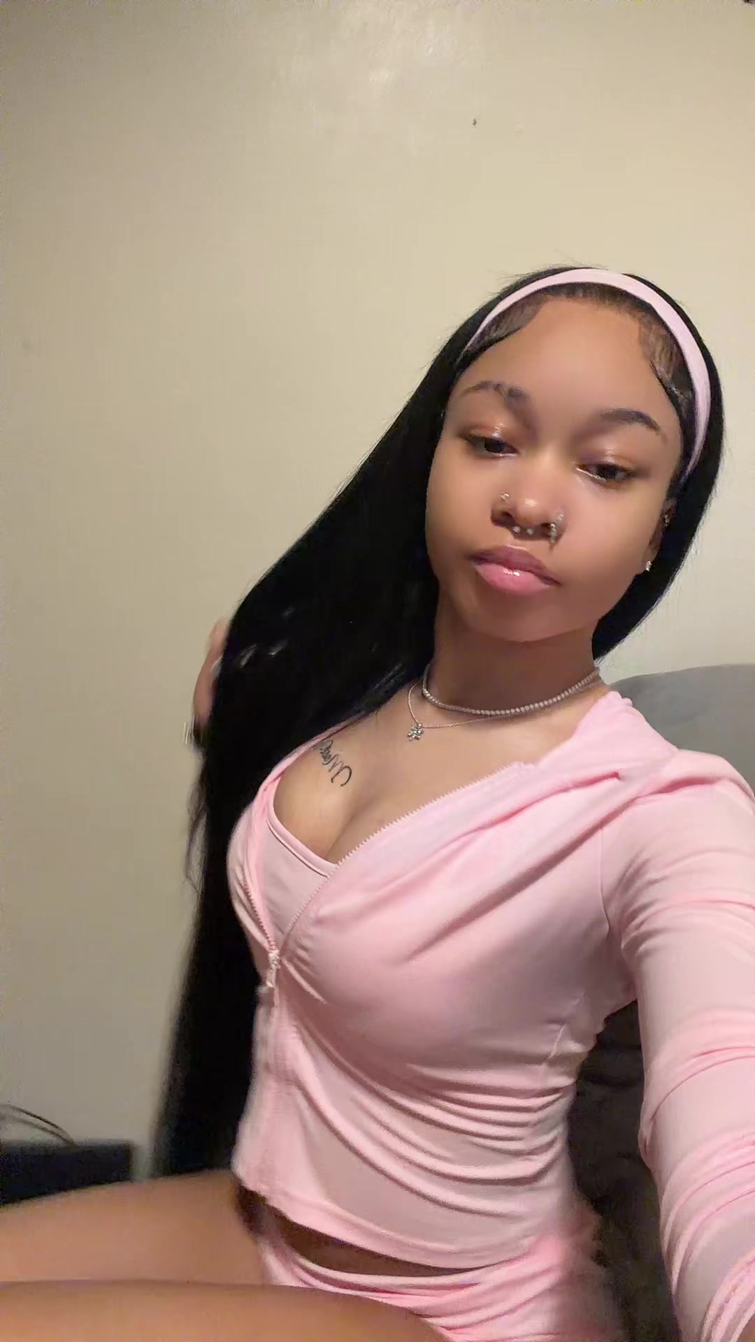 @charmingaangel