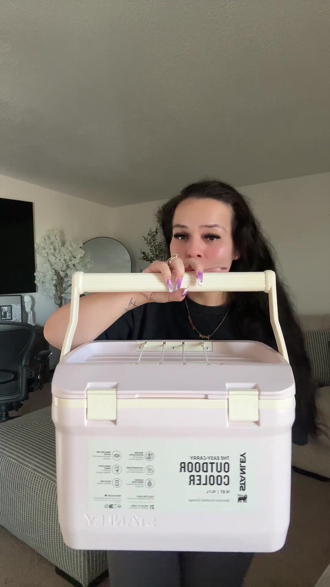@WHOSTHATGIRLXO