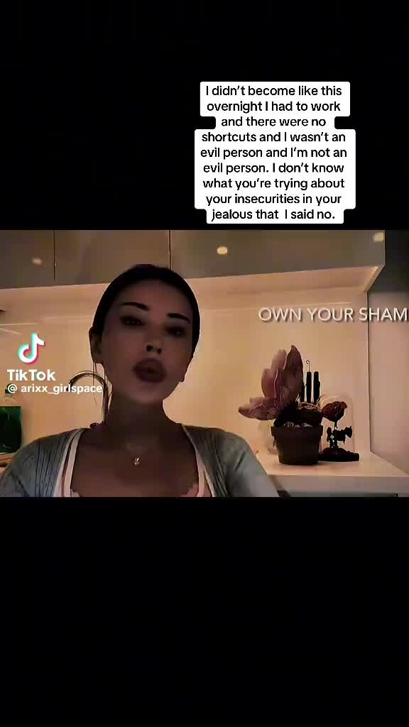 @DJ$Bella&copy;️👸🏽💋