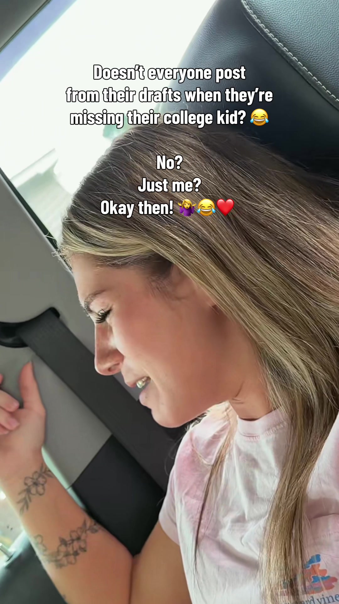 @momica_mama