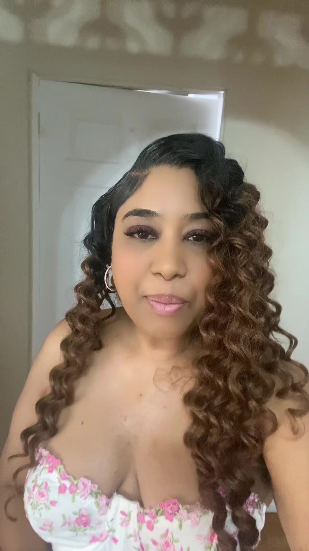 @Pretty Doll Face