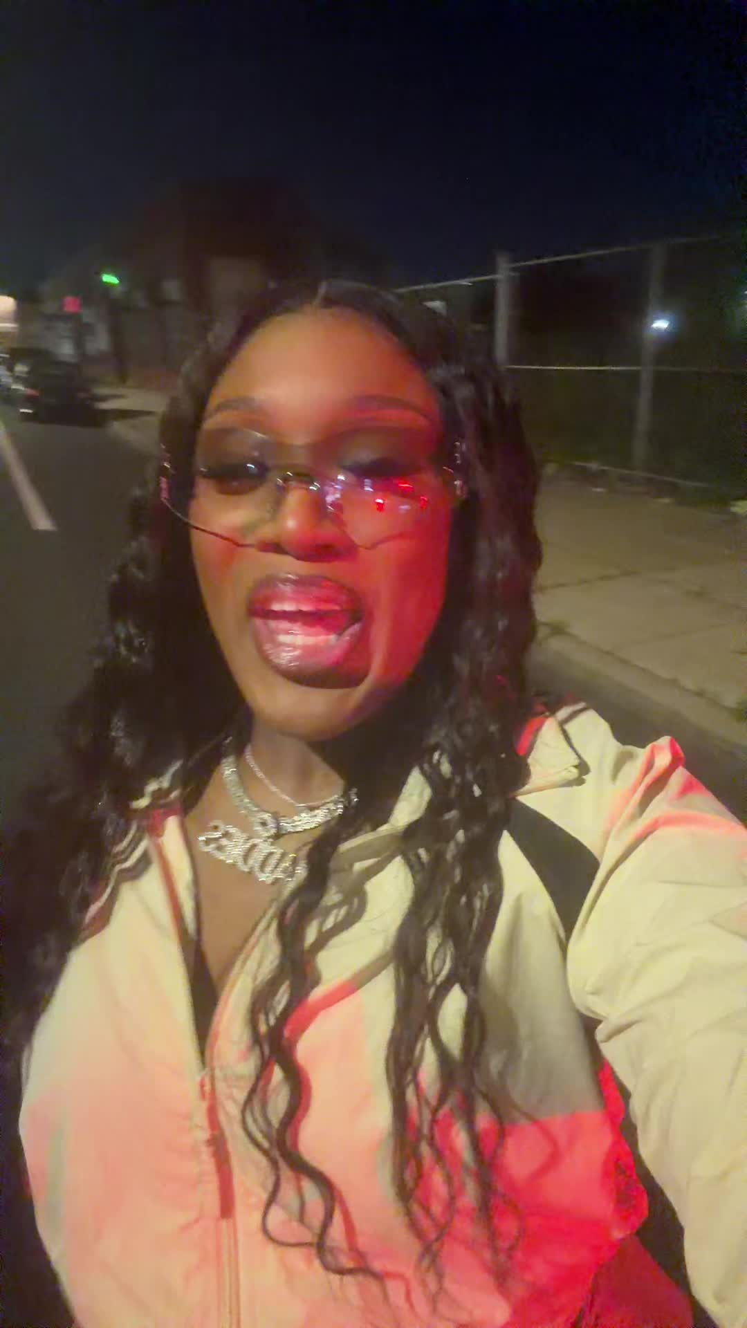 @TheRealTinkaabellaaa🧡