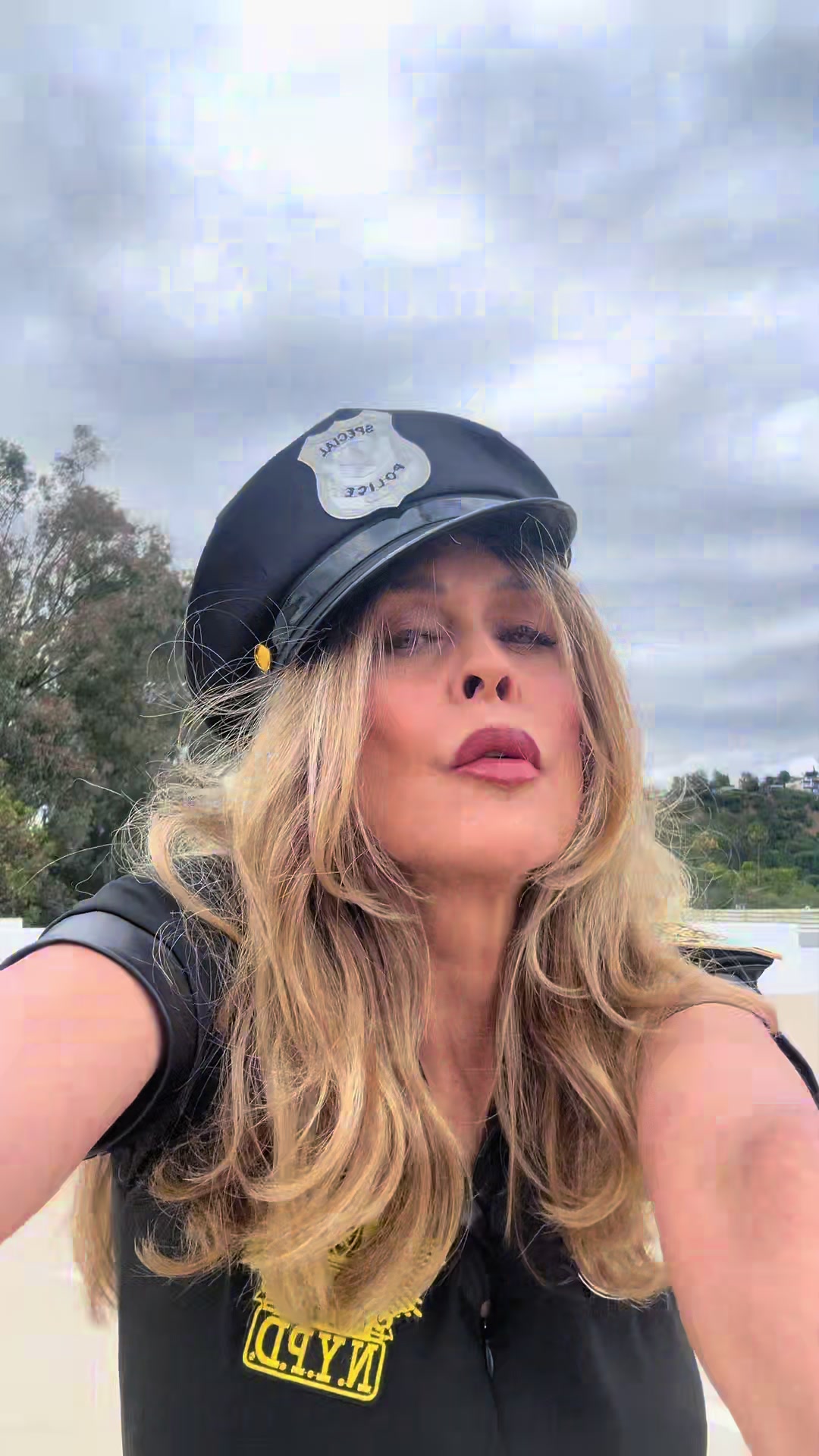 @April Jayne