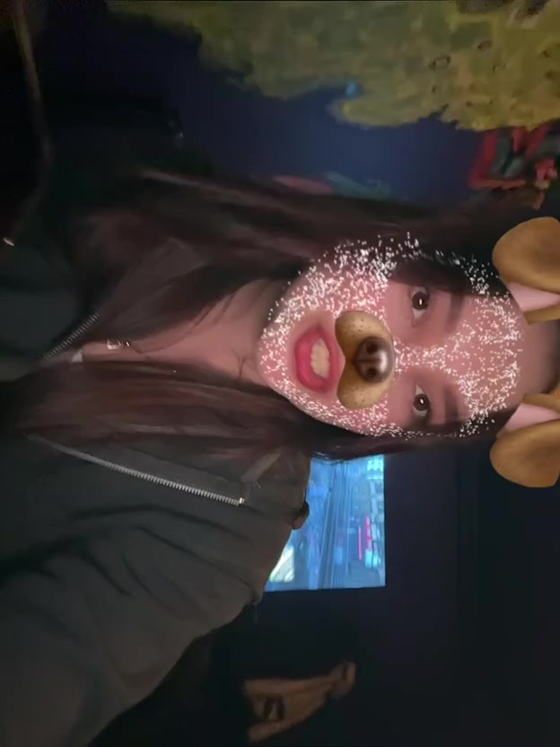 @🦋