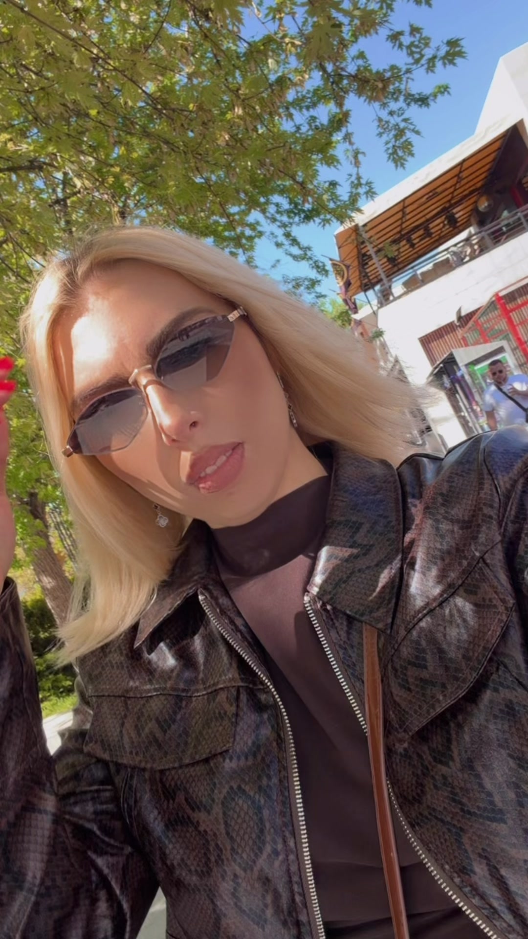@Vikt💥riaaa