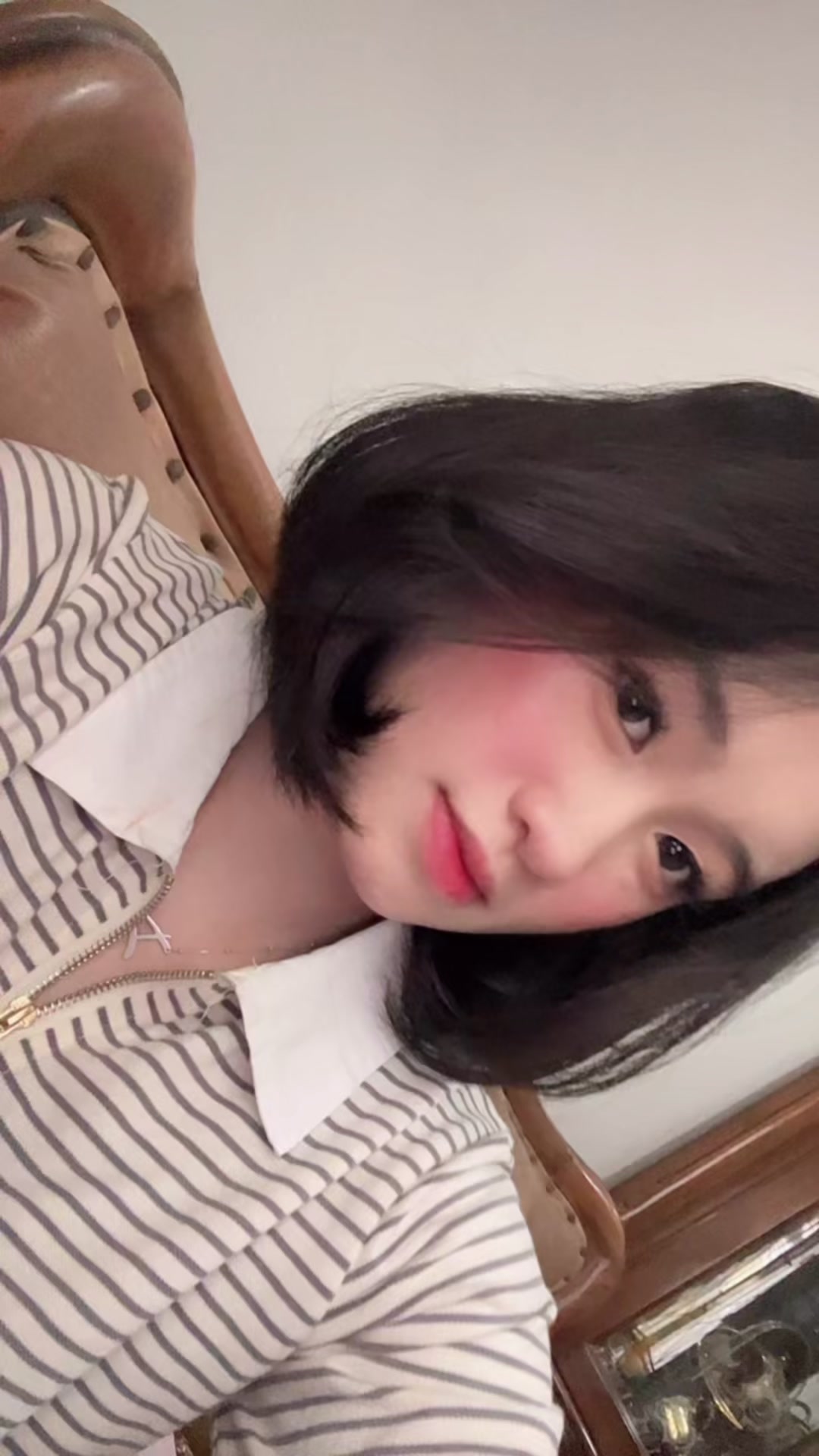@nela
