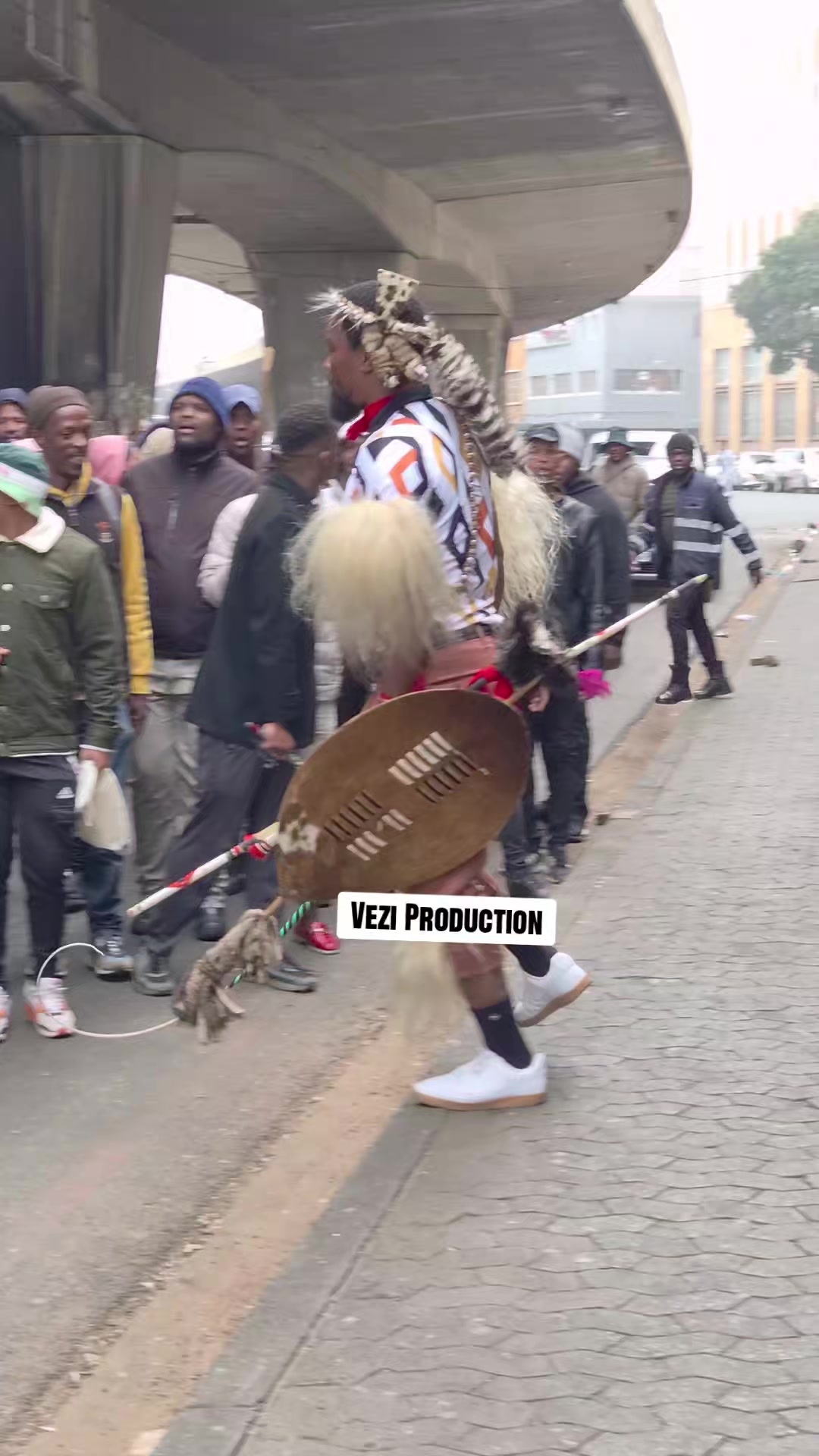 @Vezi Production on YouTube