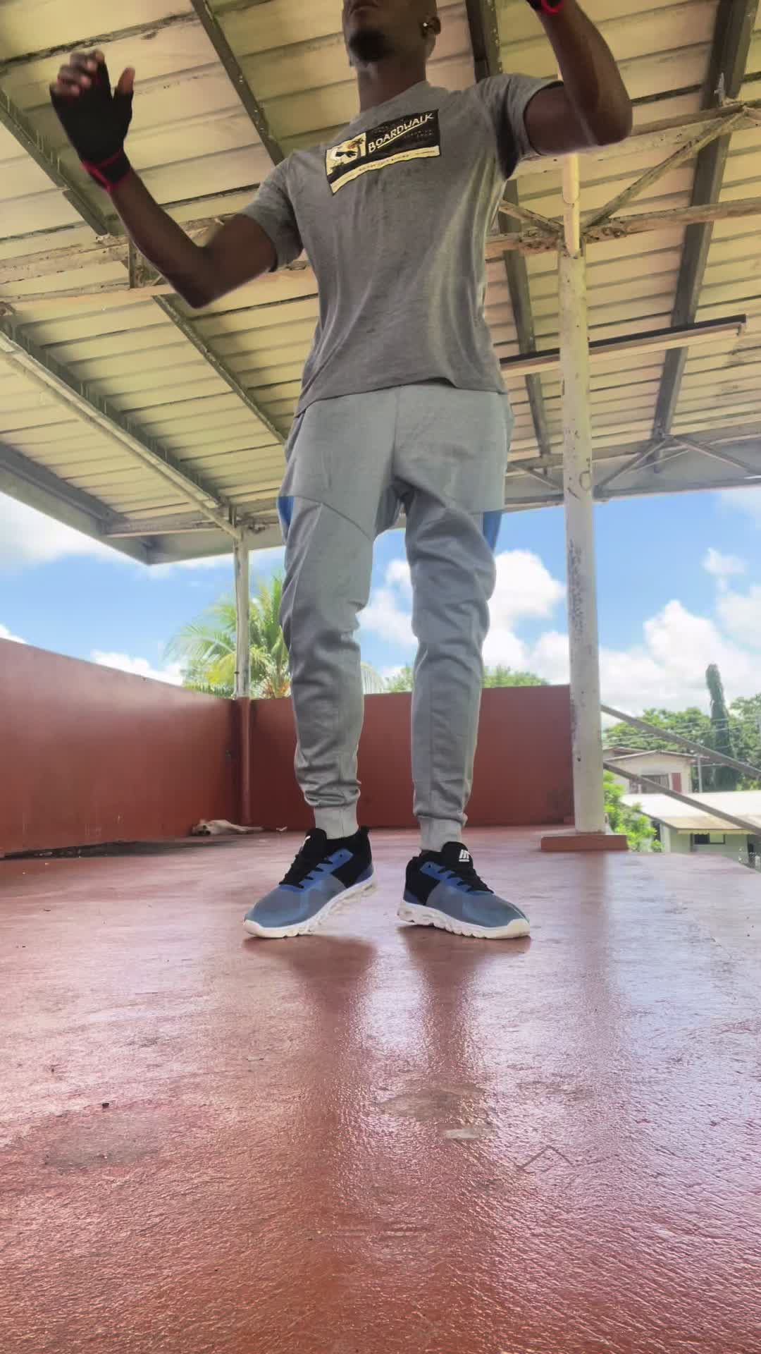 @S&JKITCHEN/SUCCESS APPAREL