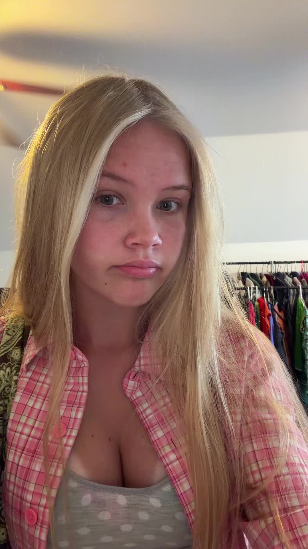 @ellie