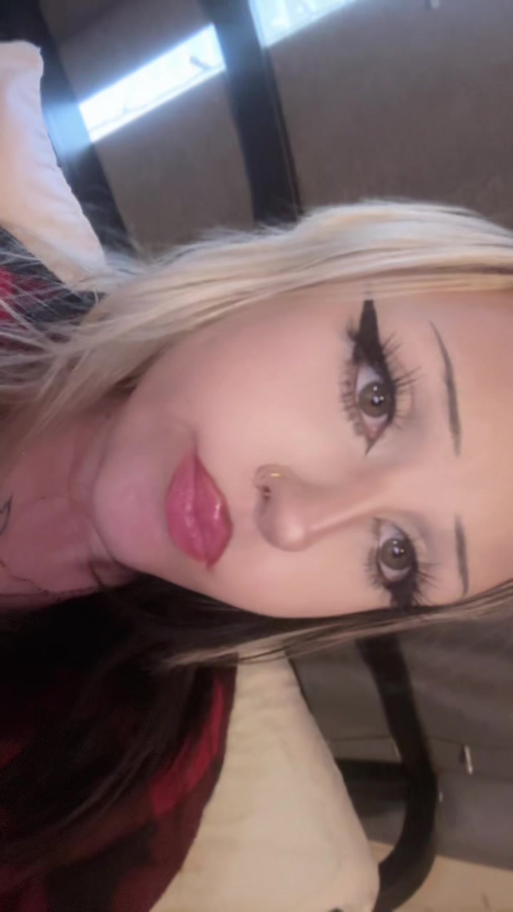 @Crybaby🧚🏼♀️
