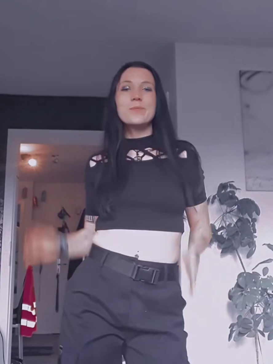 @𝓙𝓮𝓼𝓼𝓲 𝓛𝓲𝓷𝓭𝓮𝓶𝓪𝓷𝓷