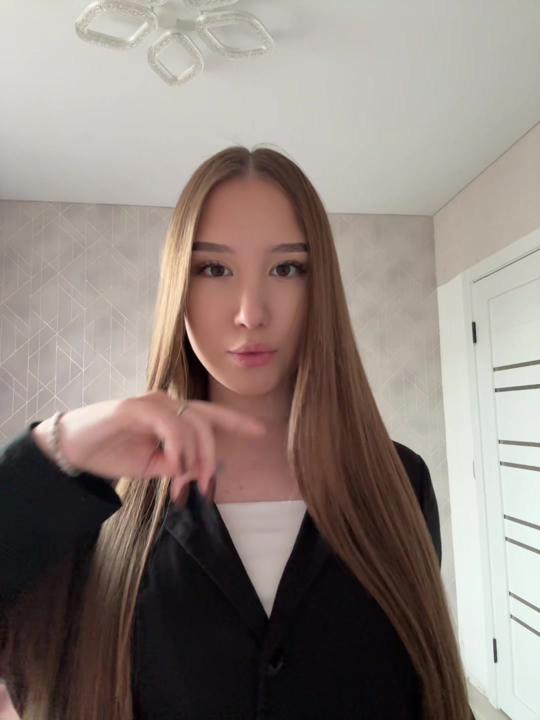 @arinabemm