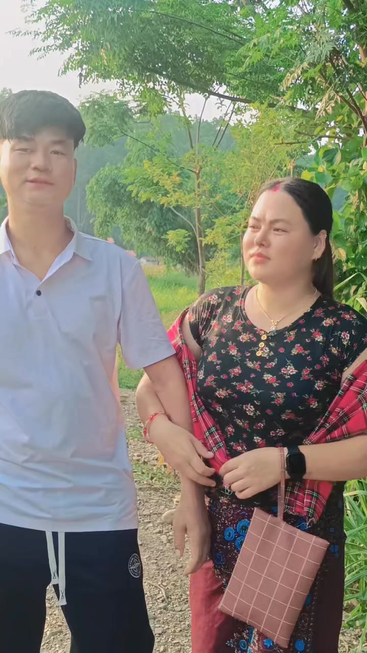 @Chi_रा_Nजिबी.रेश्मी MaगR.