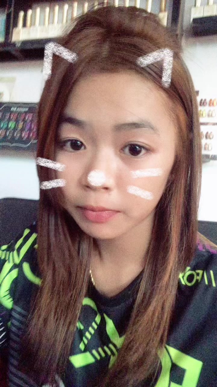 @AnhKmey SsAhMaii😋