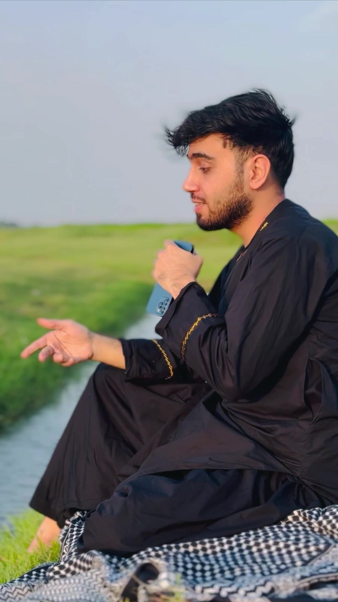 @azaljee_1