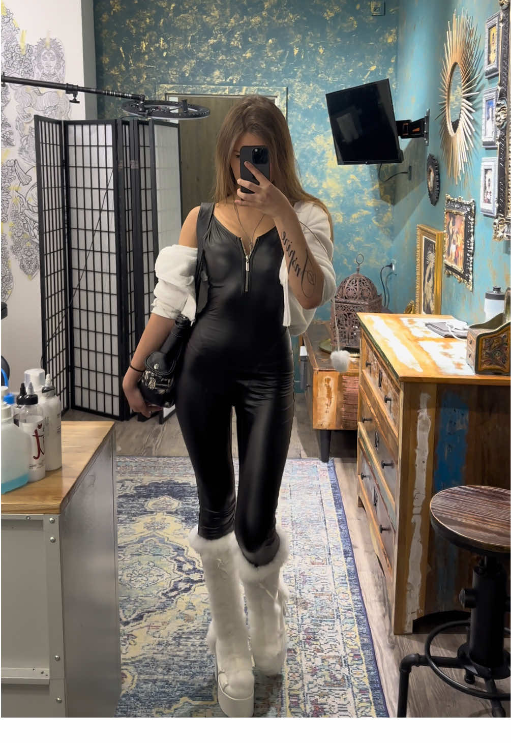@🕊