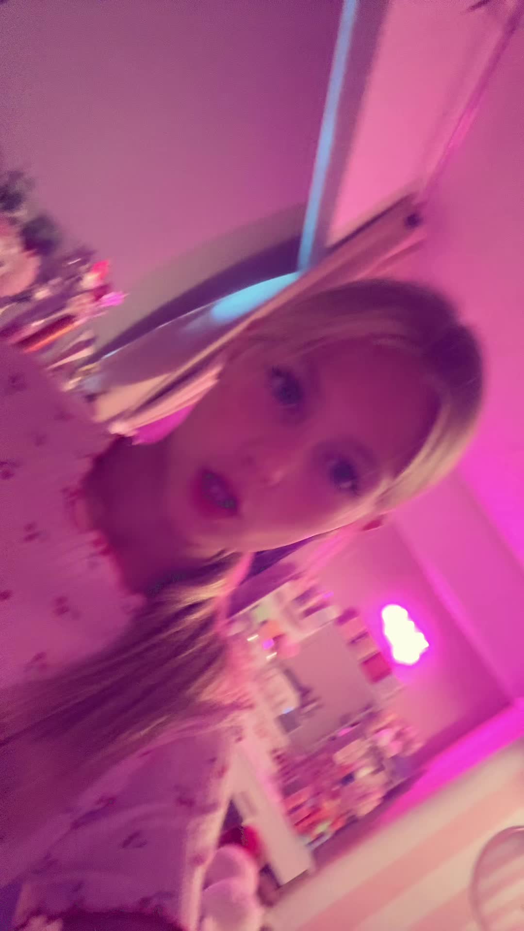 @Lyla🥰🩷💜🩵