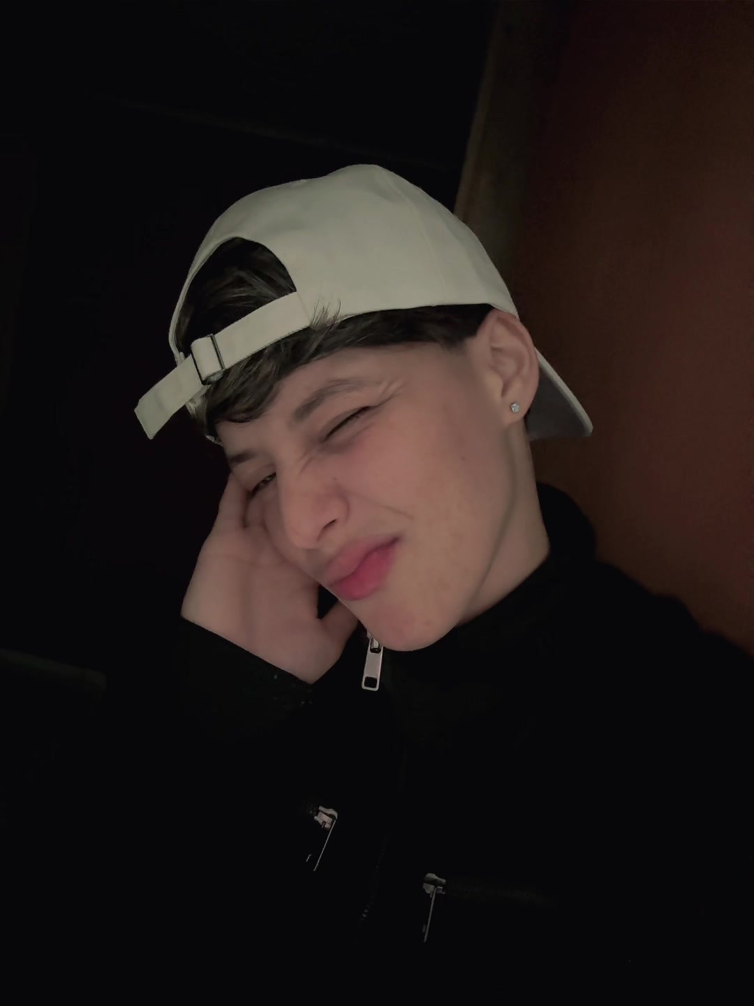 @Bruninhaxz_