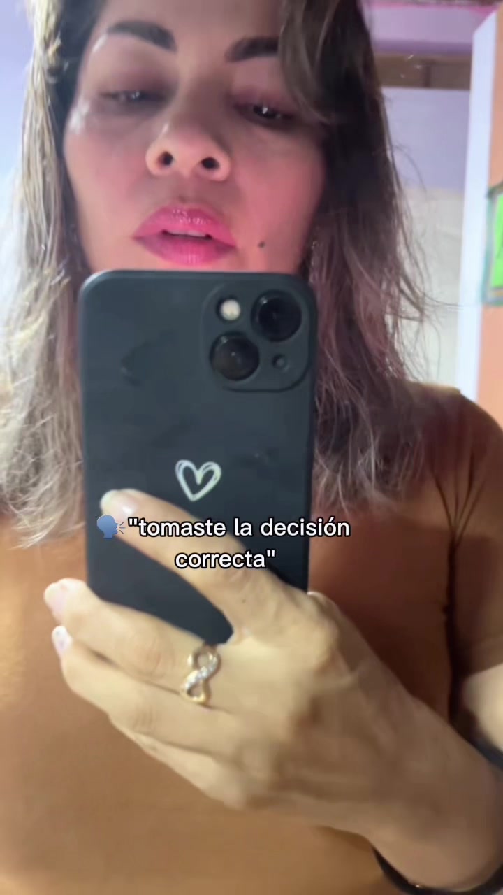 @M&iacute;a Gia 🌈🩷💜