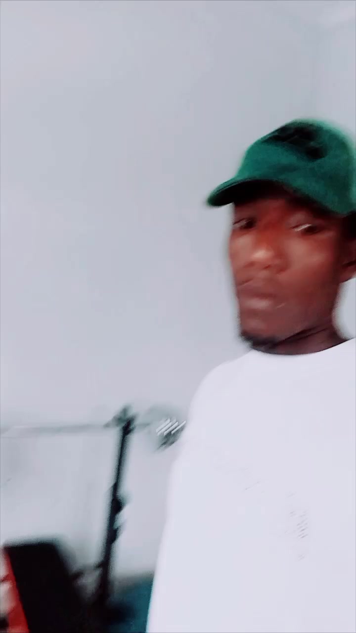 @Tozzy Jeuri56