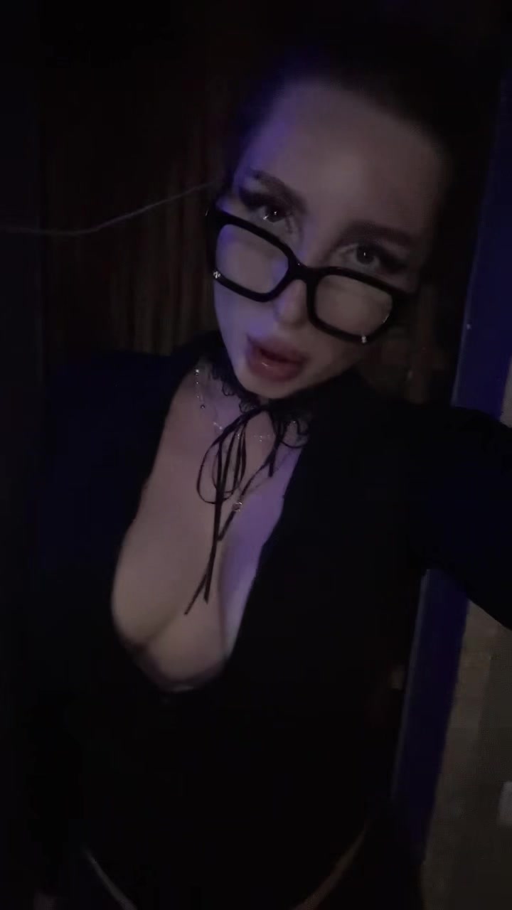 @Vvf