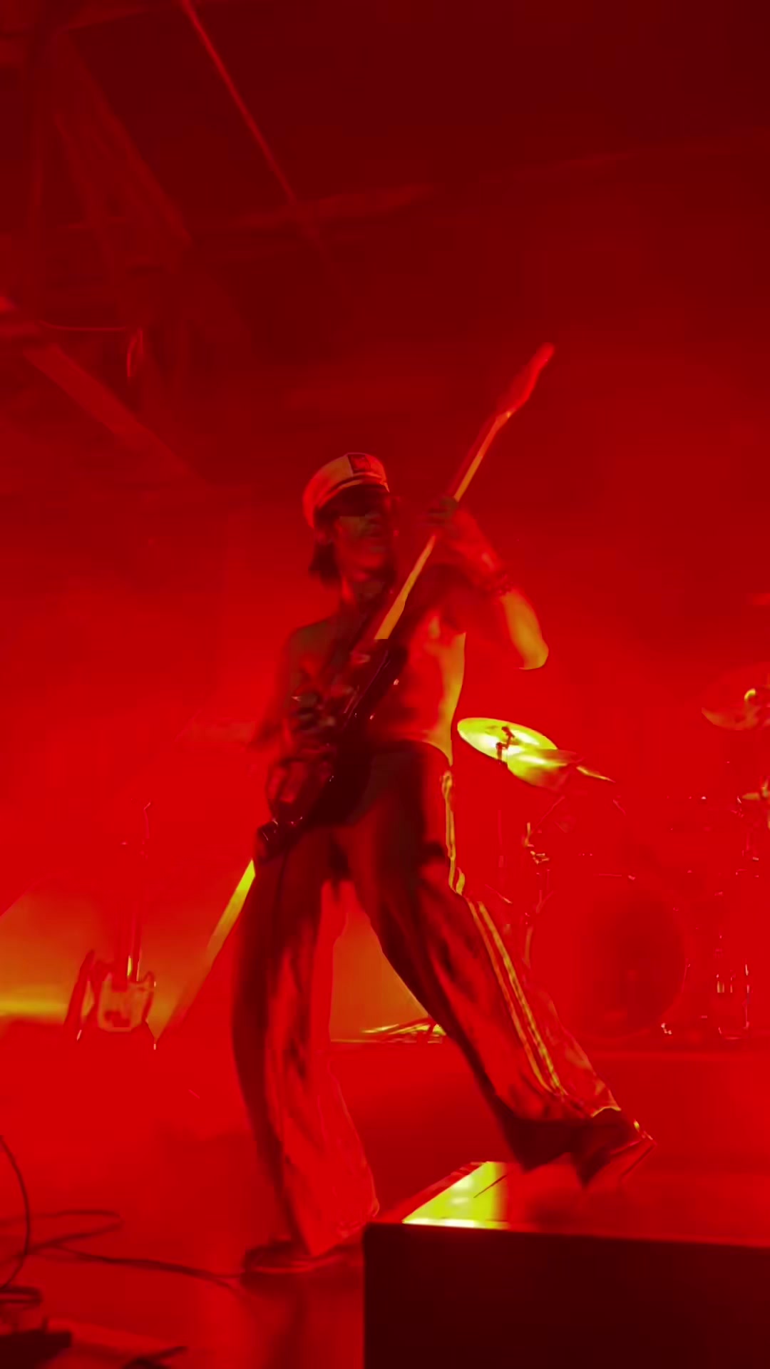 @kate |-/