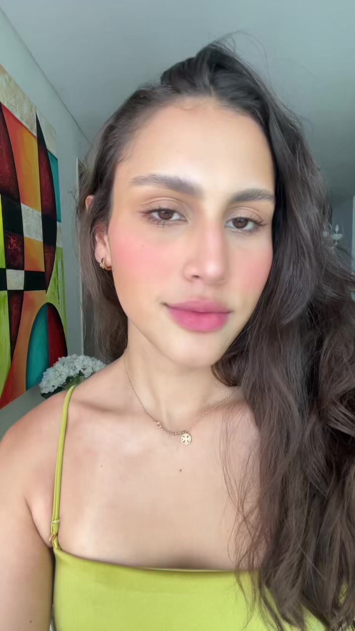 @Luciana