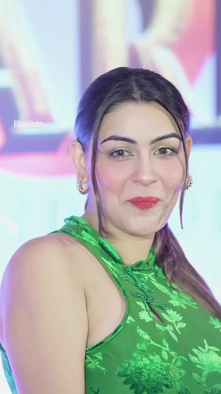 @yamini Malhotra cute girl
