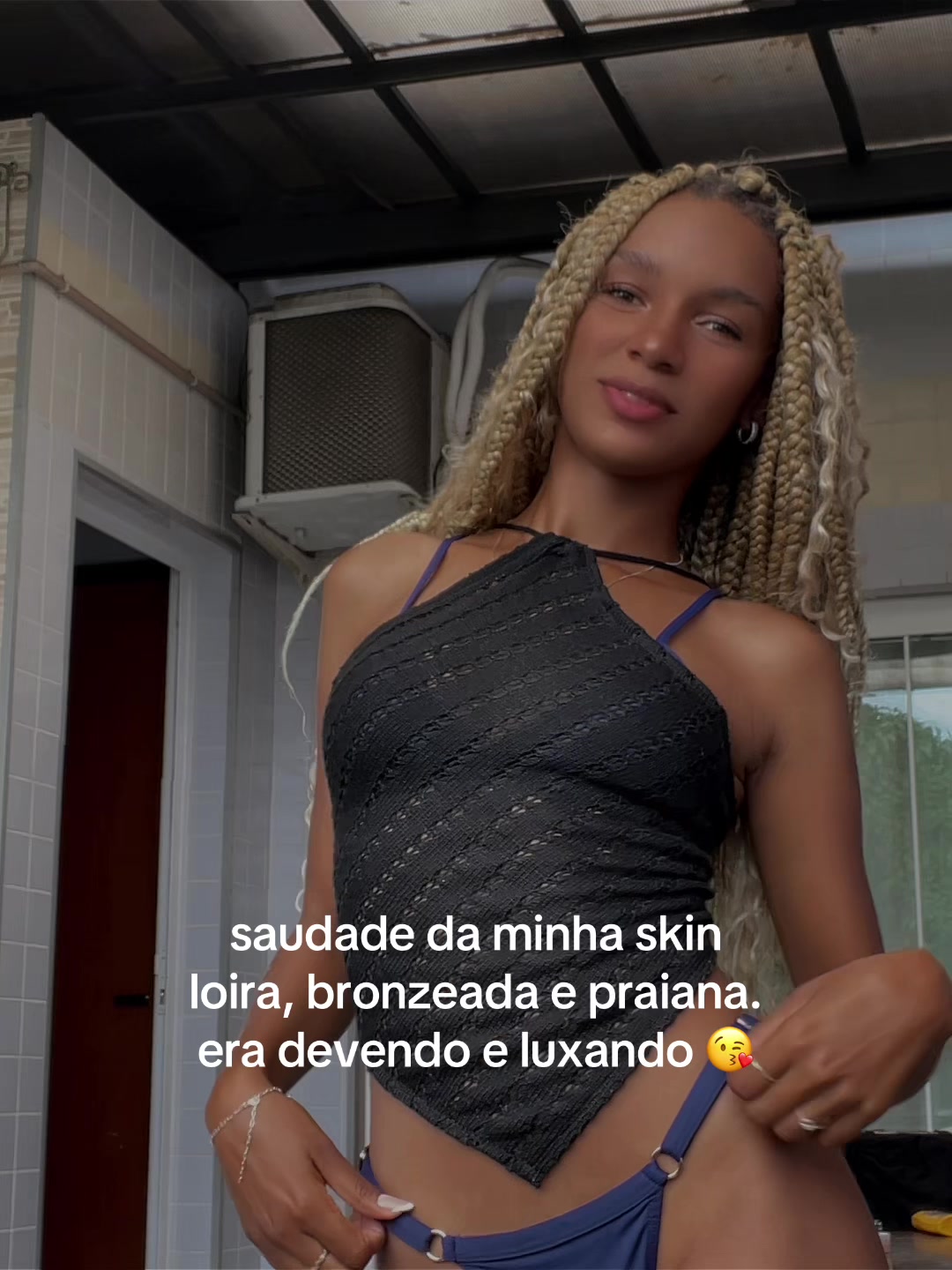 @Ana
