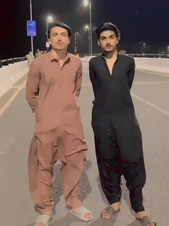 @کمانڈو پٹھان 🦁