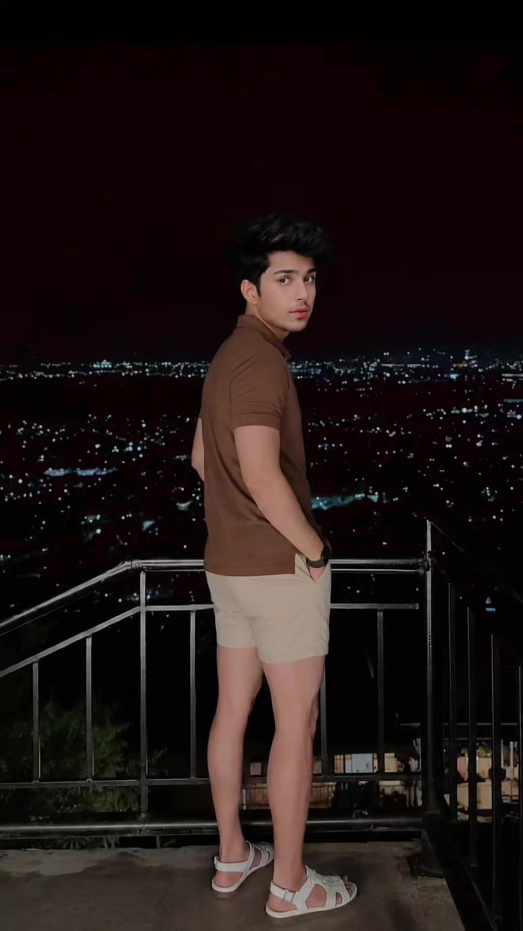 @🇳🇵 Muslim boy 🇦🇪🦅