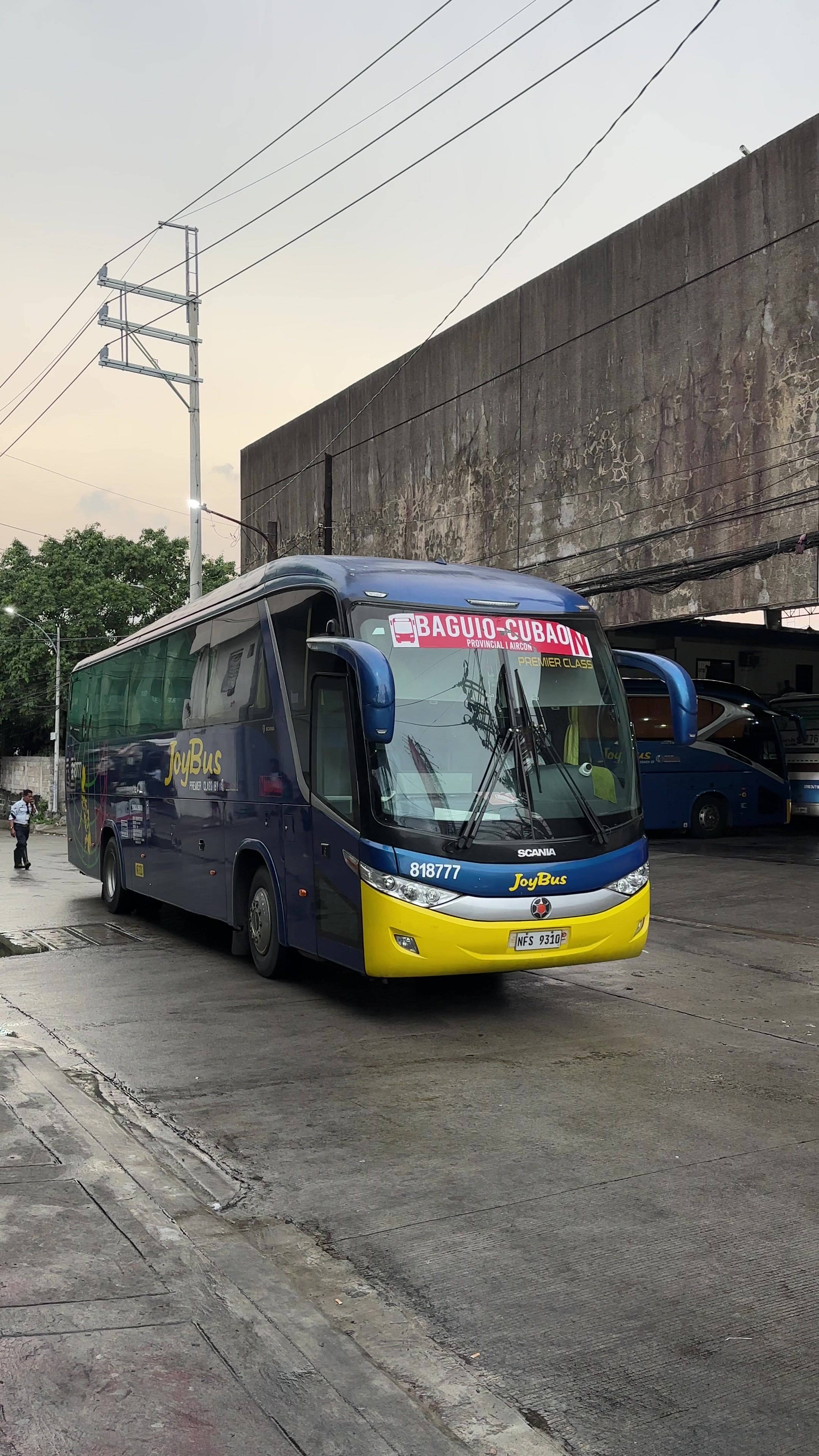 @Bus Spotter ln The Philipines