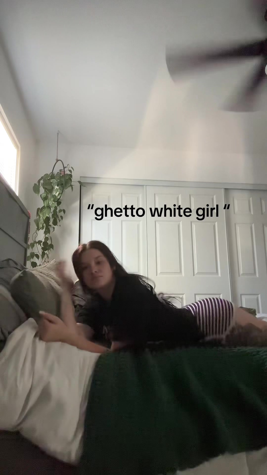 @hail33