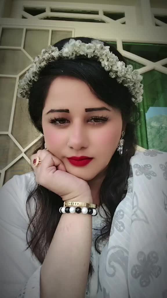 @FaRaH Khan