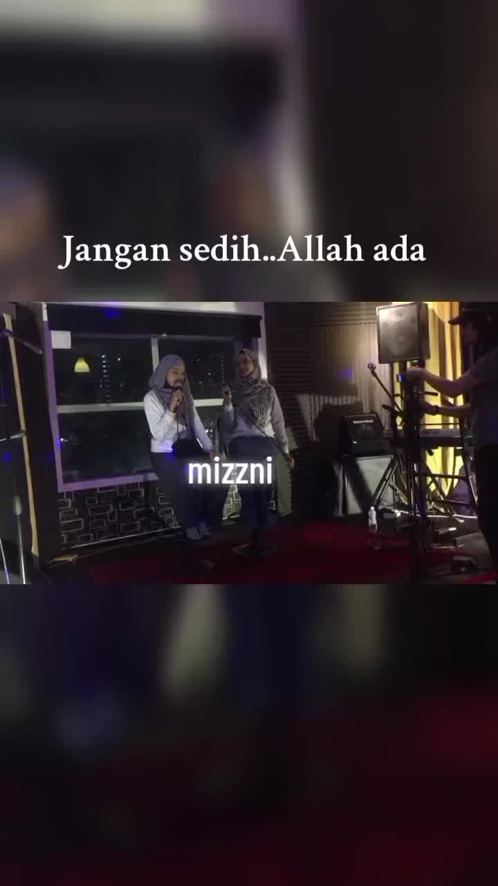 @mizZni