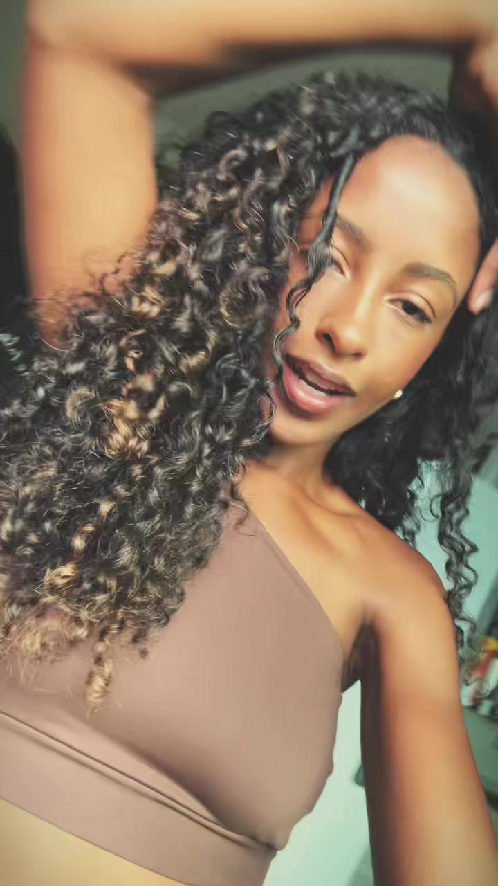 @Lais Cristina
