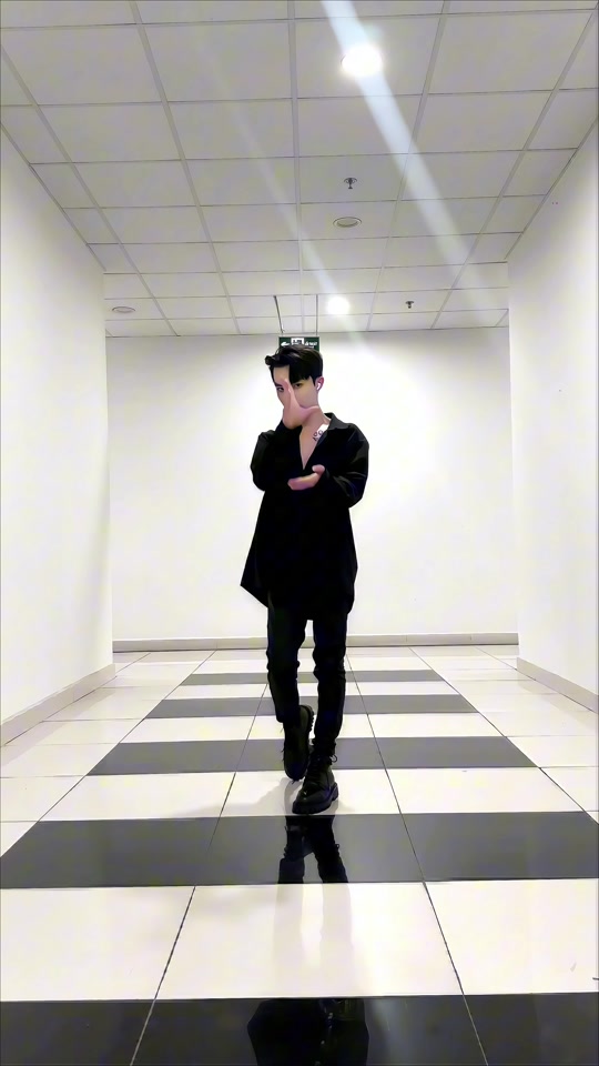 @Huang Yun