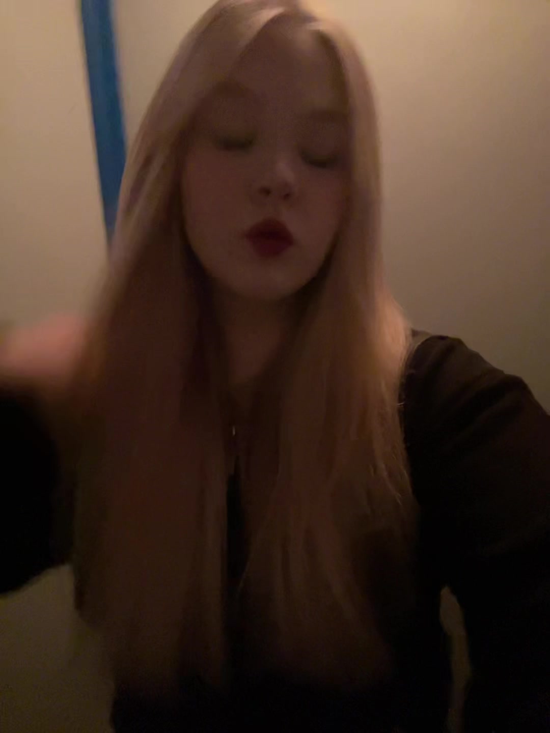 @ТГК: хренчик🙇♀️